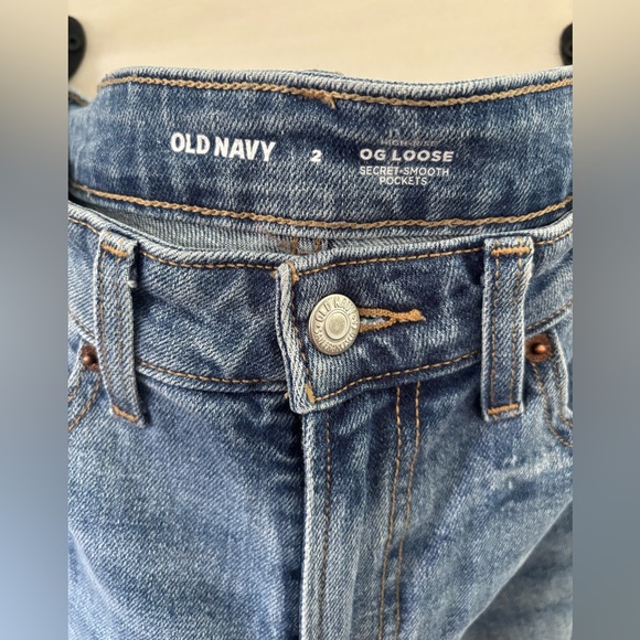 Hand Embroidered Flowers Jeans Old Navy $25 size 2 - Picture 2 of 6